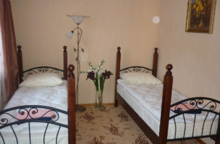 Гостиница Hostel Tsentralniy na Gogolya Краснодар Двухместный номер с 1 кроватью или 2 отдельными кроватями-1